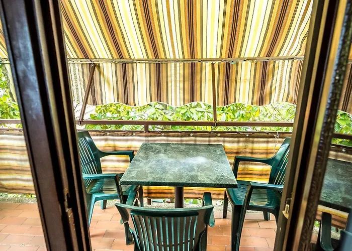 Rosa Apartament